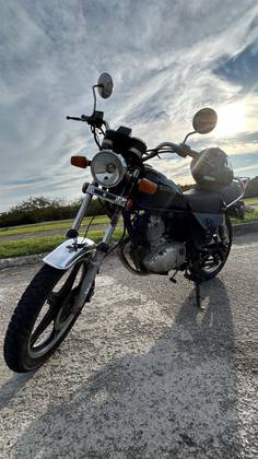 SUZUKI INTRUDER 125 SUZUKI INTRUDER 125